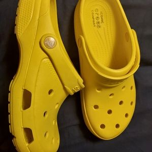 Womans size 9 crocs